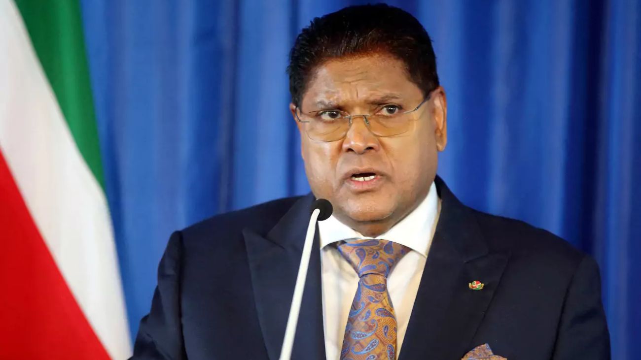 Surinam revoluciona con ‘Regalías para todos’ beneficiando a sus ciudadanos