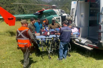 Rescate aéreo en El Roble: mujer de 77 años salvada gracias a coordinación