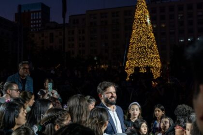 Árbol de Navidad BancoEstado 2024: un símbolo de unión