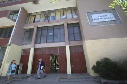 Investigación en Liceo Darío Enrique Salas por agresión física a profesor