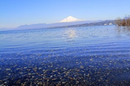 Jóvenes intoxicados con agua del Lago Villarrica durante capacitación de salvavidas