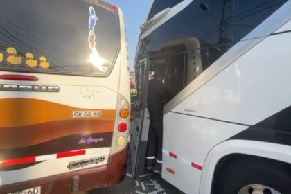 Accidente en Estación Central deja 18 personas lesionadas y conductores atrapados