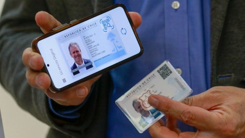 Implementación gradual de licencia de conducir digital inicia en Chile