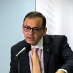 Investigan al ministro Ulloa por posibles vínculos con abogado Hermosilla