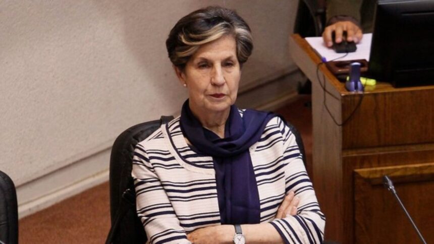 Tribunal Constitucional admite requerimiento contra Isabel Allende por compraventa fallida