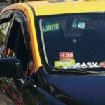 Taxista en Providencia acusado de cobrar $400 mil a turistas chinos