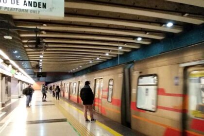 Balacera en Metro de Santiago: Investigación por Menor Herido en Barrancas