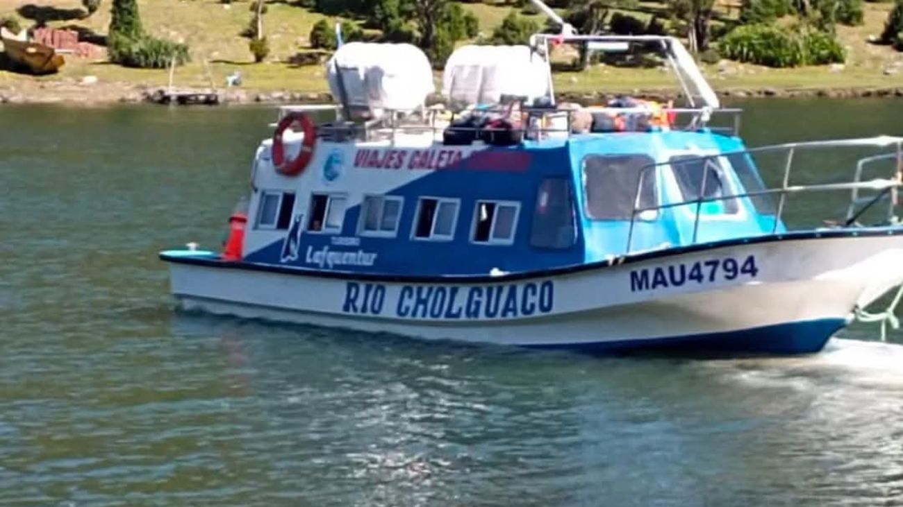 Hallan con vida a voluntario desaparecido tras naufragio en Los Lagos