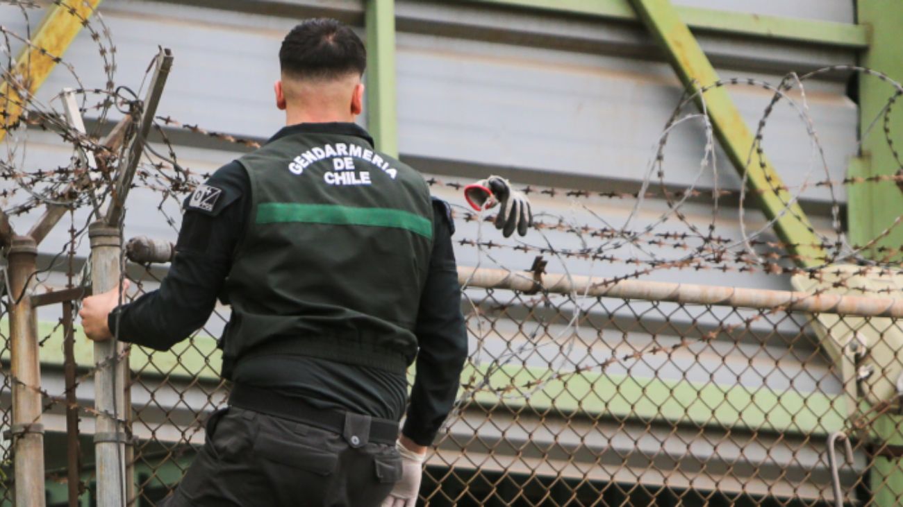 Refuerzo de seguridad en cárceles de la RM con 152 nuevos gendarmes