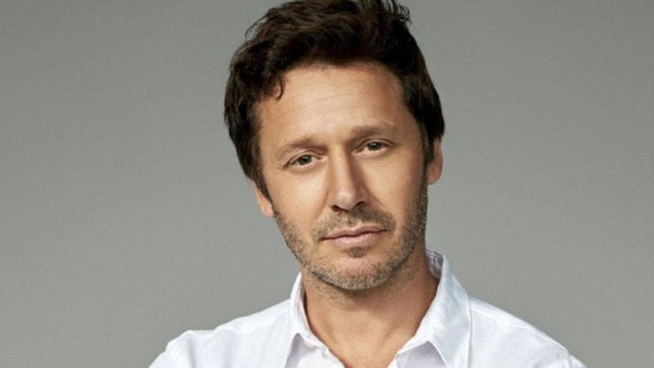 Benjamín Vicuña celebra cumpleaños de Magnolia en medio de controversias
