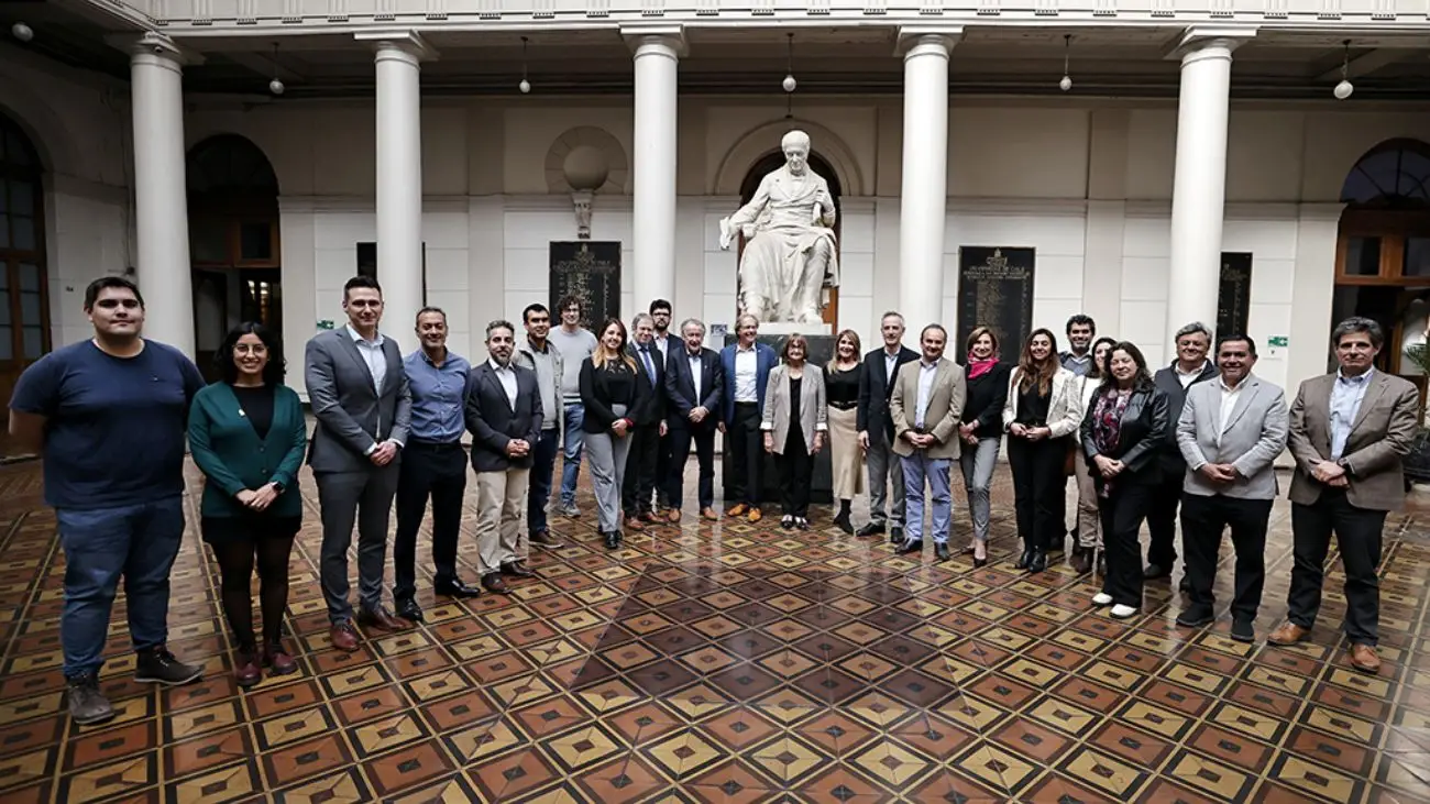 Colaboración entre Universidad de Chile y Fraunhofer para impulsar la transición energética
