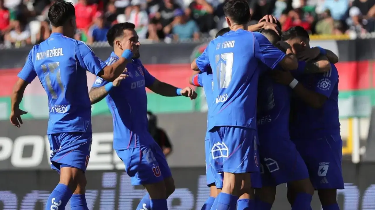 Universidad de Chile escala posiciones: Clásico universitario contra Católica en juego