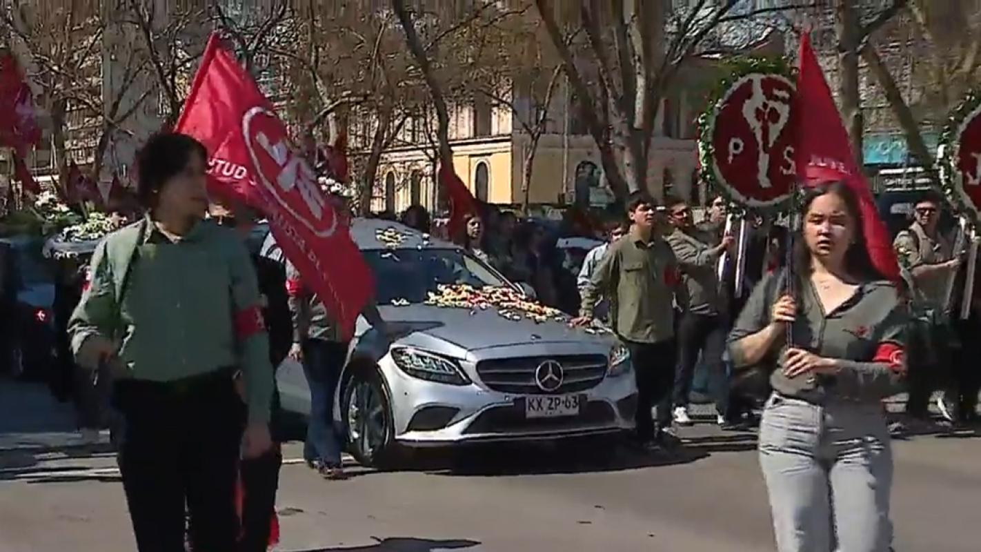 Cortejo fúnebre de Camilo Escalona en Santiago