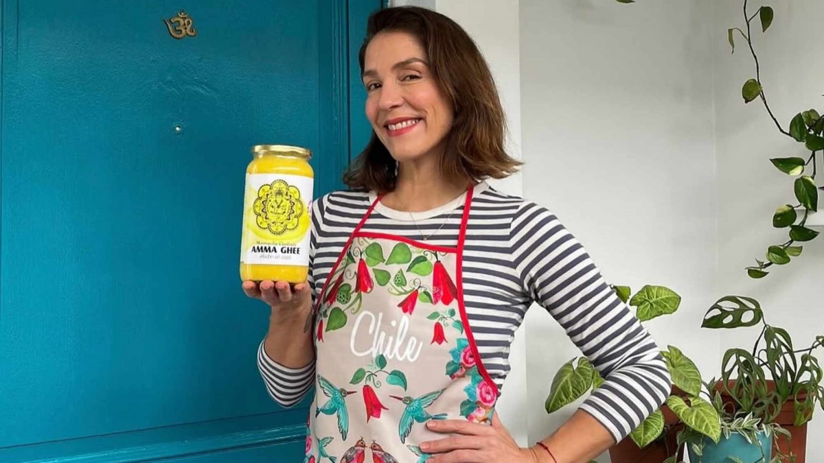 Mariana Loyola con productos Amma Ghee