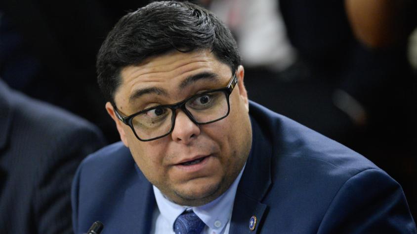 Diputado José Carlos Meza defendiendo el indulto para Juan Aliste Vega.