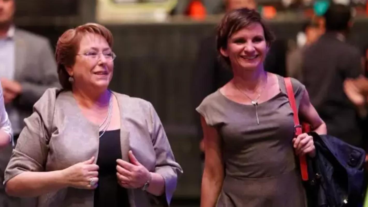 Carolina Tohá y Michelle Bachelet
