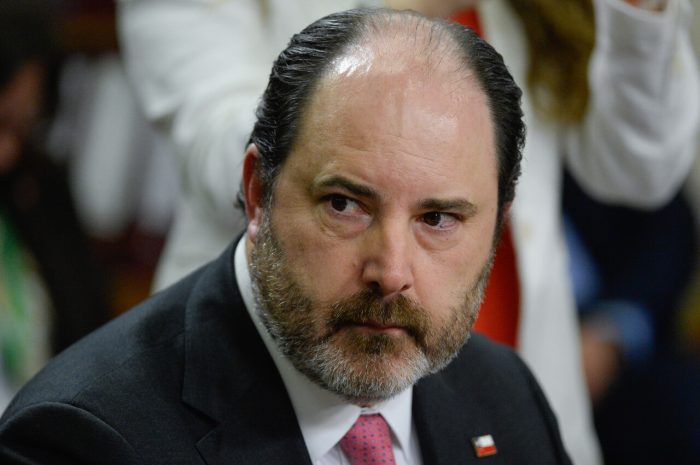Ministro del Trabajo, Tomás Rau, durante una vocería en La Moneda.