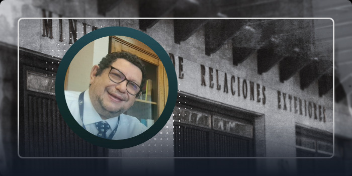 César Quiroga Soria, abogado boliviano en Cancillería chilena.