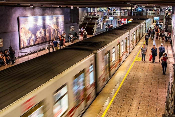 Horarios del Metro de Santiago por conciertos de BTS