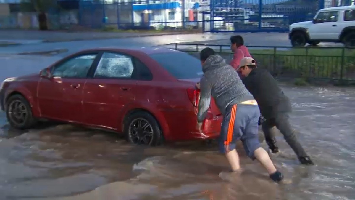 Anegamiento en Rancagua debido a intensas lluvias.